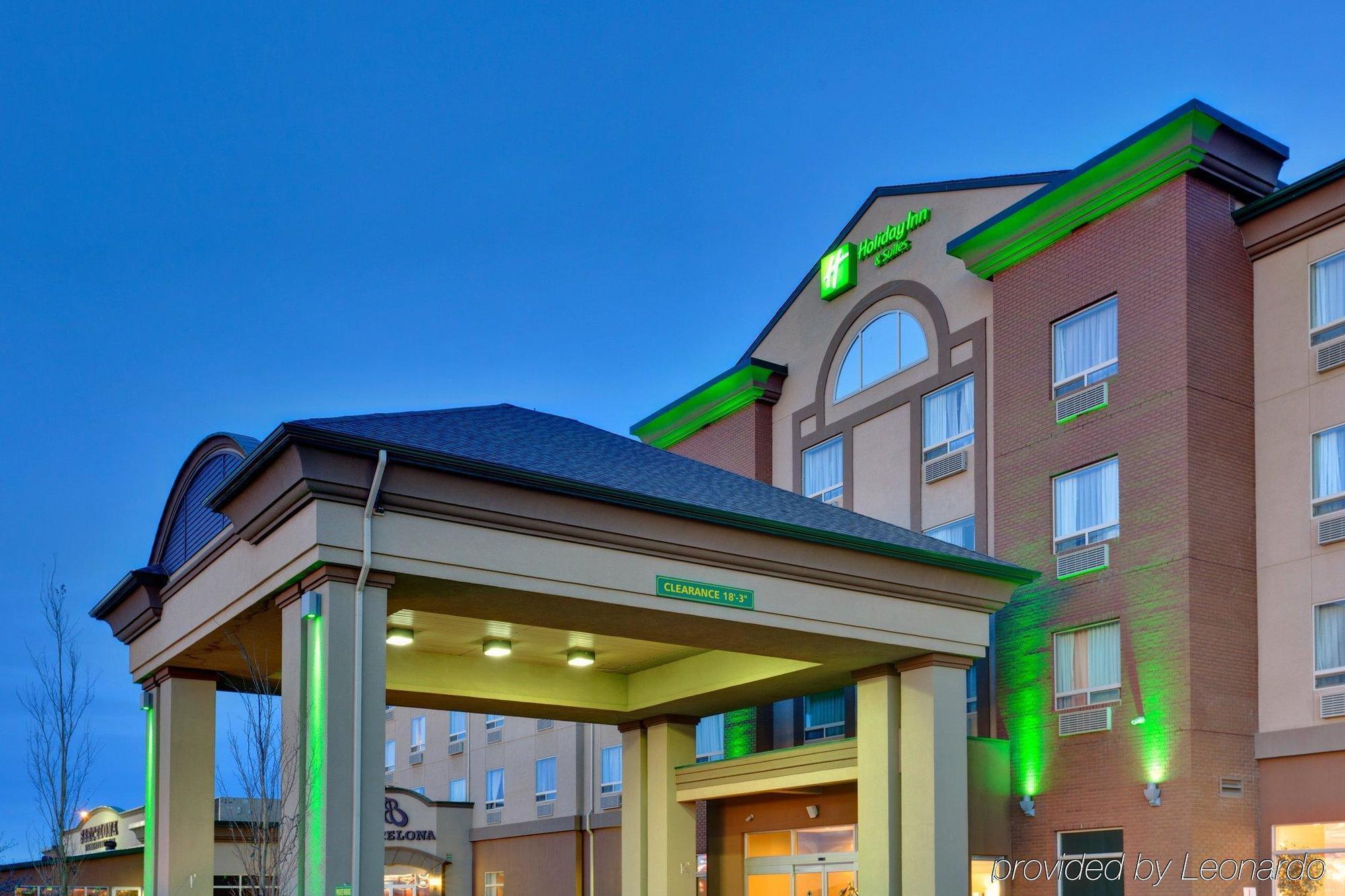 Holiday Inn & Suites Grande Prairie, An Ihg Hotel Exterior foto