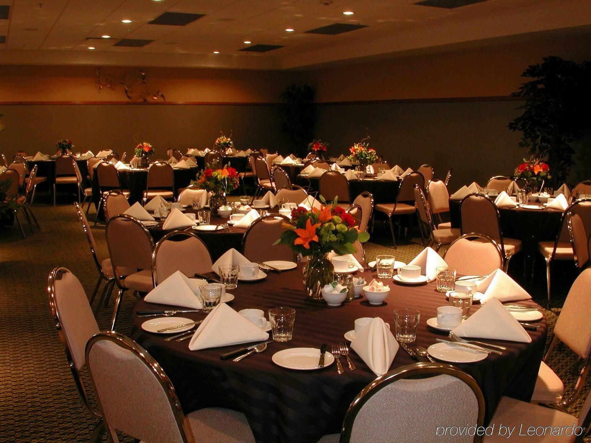 Holiday Inn & Suites Grande Prairie, An Ihg Hotel Restaurante foto